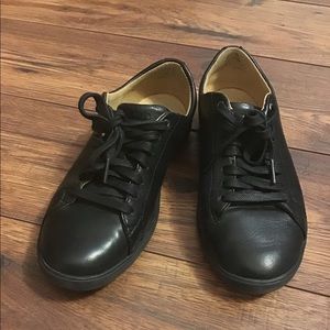 Cole Hann black leather runners